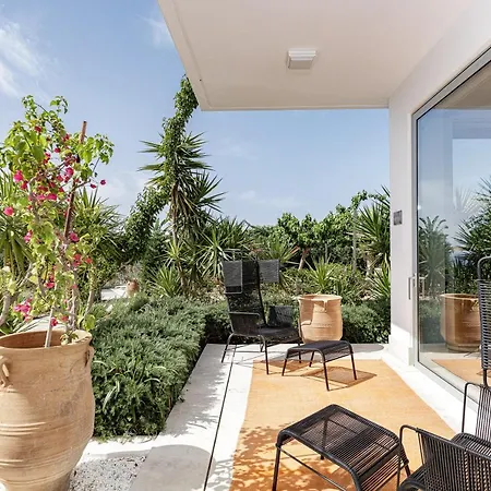 Amnalys Villa *