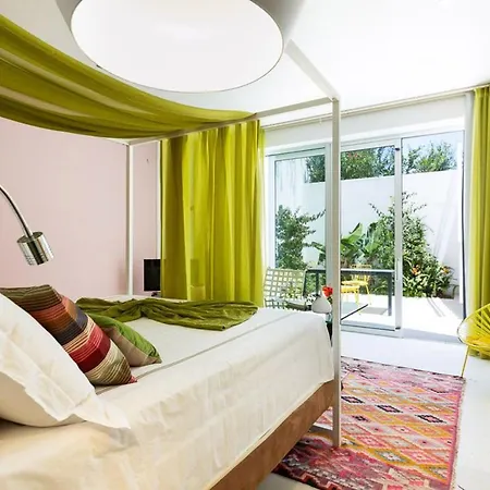 Amnalys Villa